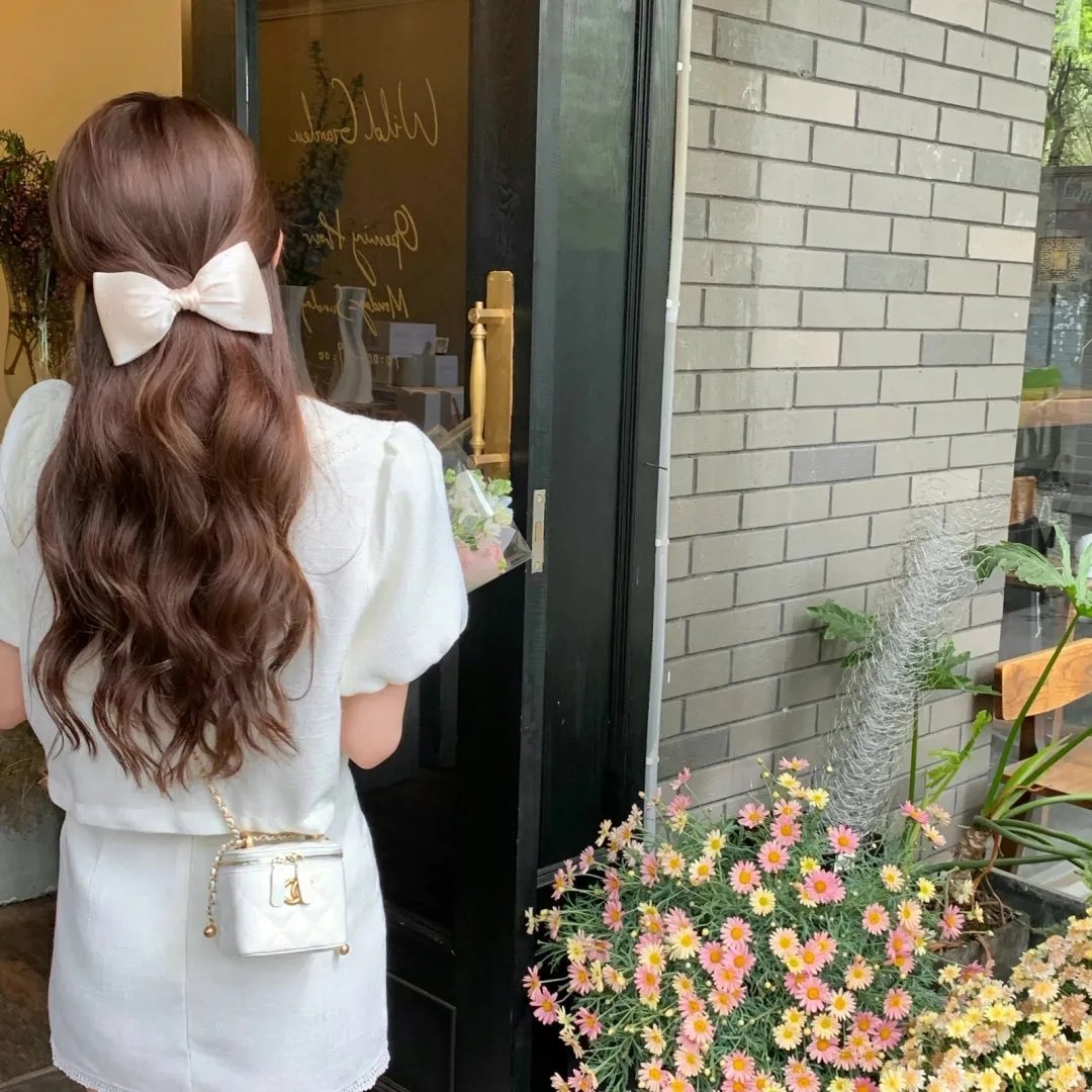 恋上女镖师
