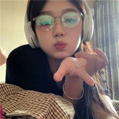 奋力一击